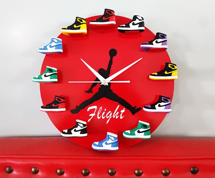 12-inch Creative Sneaker Clock Flight Wall Clock 3D Three-dimensional Shoe Model, A Variety of Styles To Match