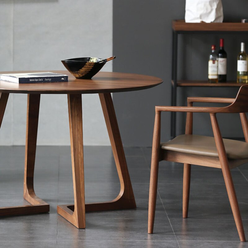 Nordic round table solid wood table family small table living room simple modern dining table